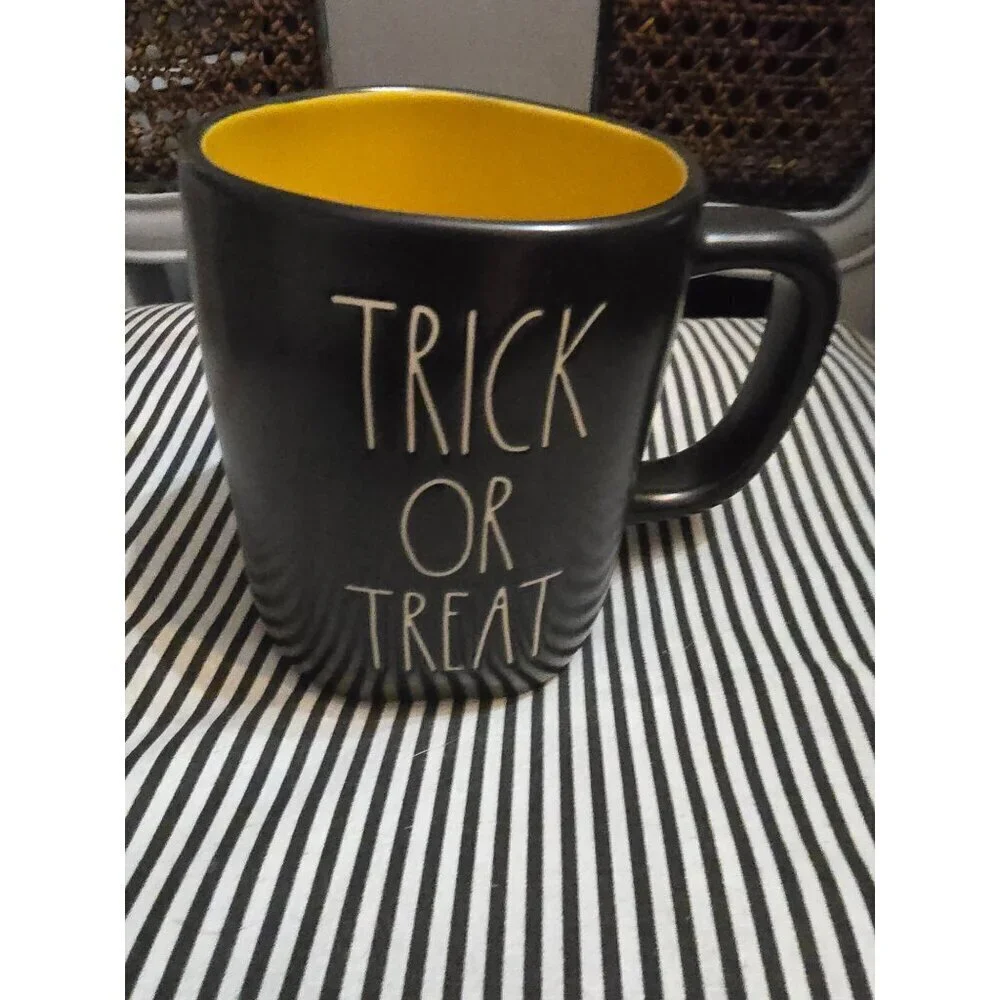 NWT Rae Dunn Artisan Halloween Trick or Treat Mug Yellow Interior Farmhouse